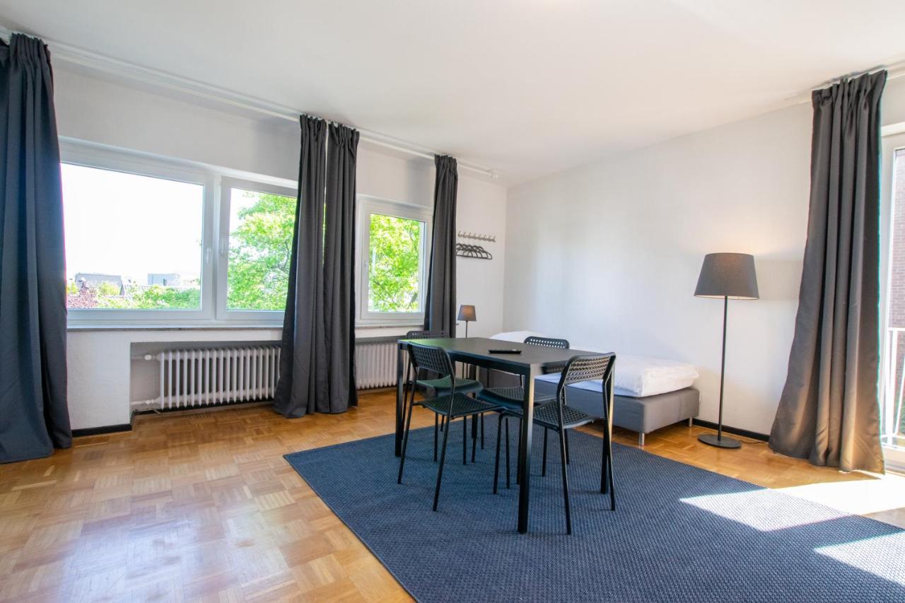 Raj Living - 1 , 3 And 4 Room Apartments - 20 Min Messe Dus & Airport Dus 梅尔布施 外观 照片