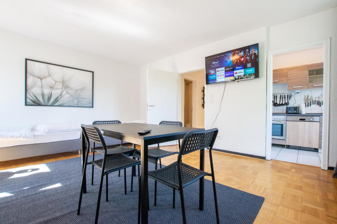 Raj Living - 1 , 3 And 4 Room Apartments - 20 Min Messe Dus & Airport Dus 梅尔布施 外观 照片