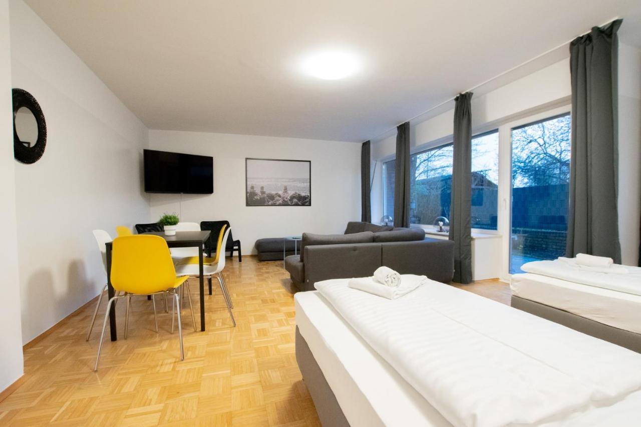 Raj Living - 1 , 3 And 4 Room Apartments - 20 Min Messe Dus & Airport Dus 梅尔布施 外观 照片