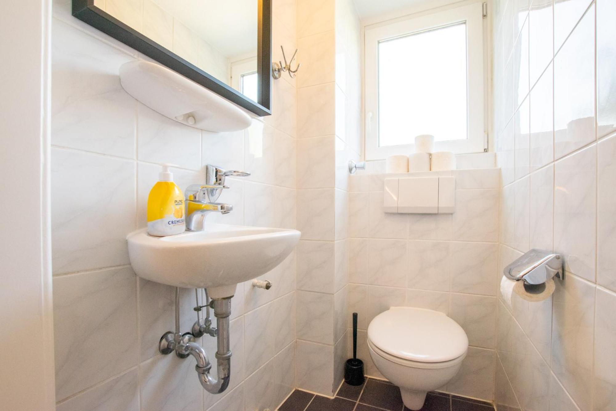 Raj Living - 1 , 3 And 4 Room Apartments - 20 Min Messe Dus & Airport Dus 梅尔布施 外观 照片