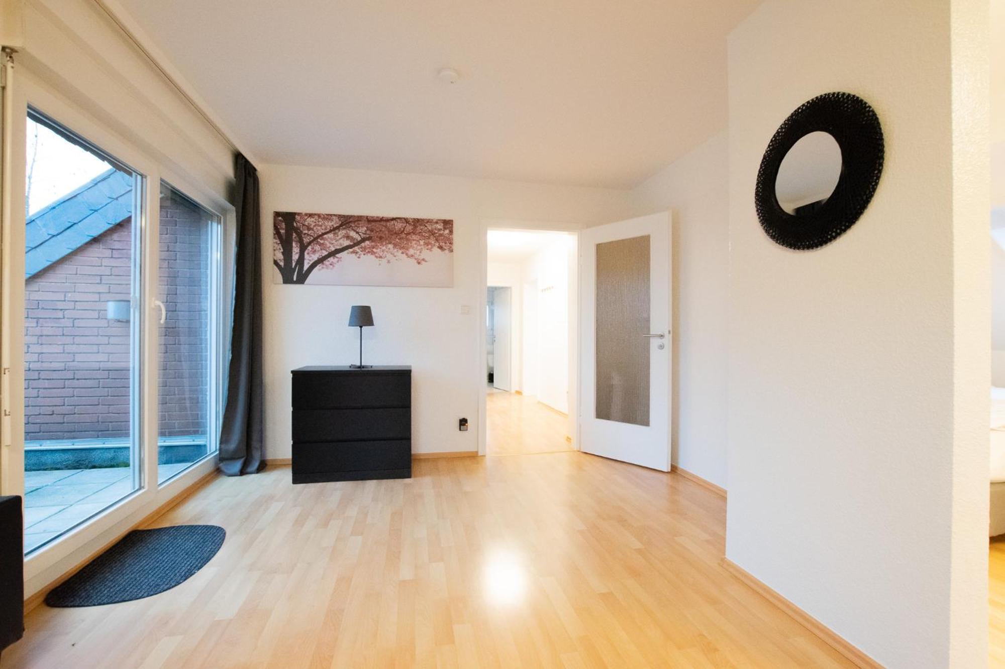 Raj Living - 1 , 3 And 4 Room Apartments - 20 Min Messe Dus & Airport Dus 梅尔布施 外观 照片